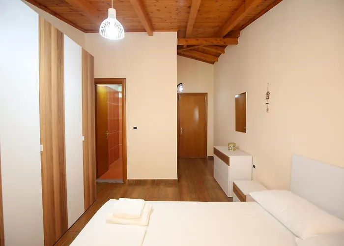 Apartment Laerti's Attic *