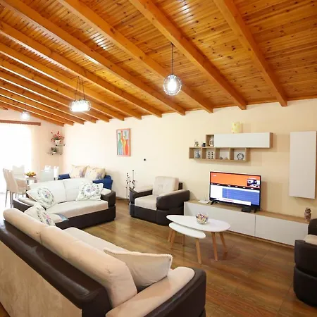 Appartamento Laerti's Attic Vlorë