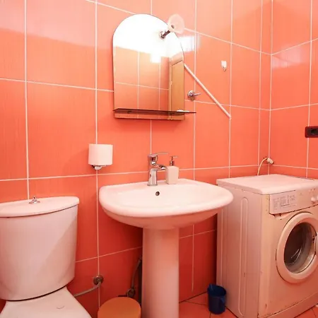 Laerti's Attic Apartment *