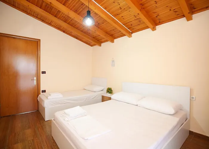 Laerti's Attic Vlorë